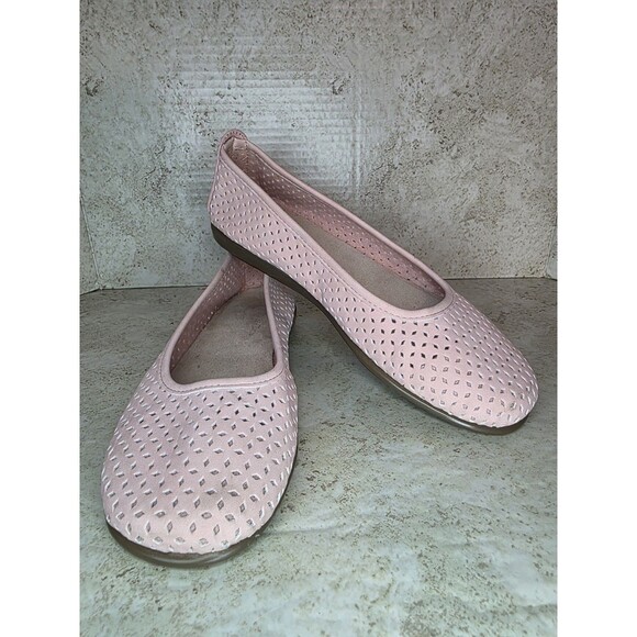 AEROSOLES A2 StitchNTurn Leather Ballerina Flats Women Sz 8 Cut Out Pink Shoes - Picture 1 of 7